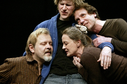 1 von 5: Andreas Leupold, Moritz Peters, Christian Kuchenbuch, Friederike Kammer (© Alexander Paul Englert)