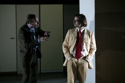 4 von 7: Wolfram Koch, Daniel Christensen (© Alexander Paul Englert)