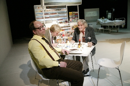 9 von 9: Roland Bayer, Felix von Manteuffel, Heiner Stadelmann, Leslie Malton (6392) (© Alexander Paul Englert)