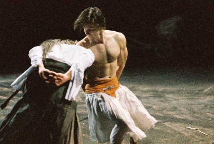 4 von 7: Georgette Dee, Bert Tischendorf (Film1-36A) (© Yvonne Kranz)