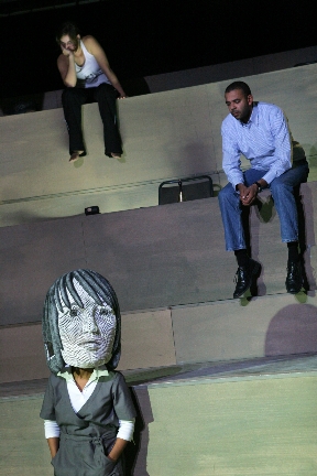 2 von 6: Abak Safaei-Rad, Falilou Seck, Johanna Bantzer (© Wolfgang Runkel)