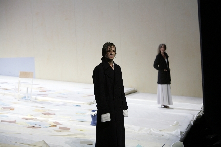 4 von 14: Bert Tischendorf, Friederike Kammer (© Alexander Paul Englert)