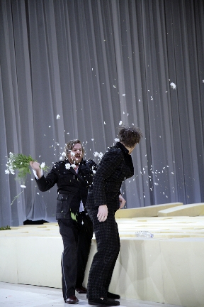 5 von 15: Aljoscha Stadelmann, Sebastian Schindegger (© Alexander Paul Englert)