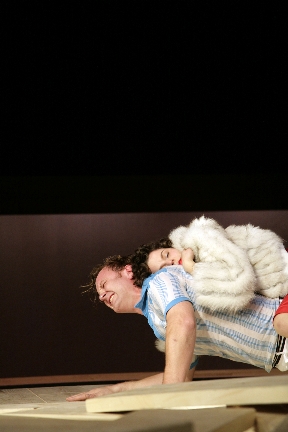 7 von 11: Thomas Douglas, Ruth Marie Kger (© Alexander Paul Englert)