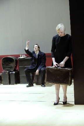 3 von 17: Bert Tischendorf, Anne Mller (© Alexander Paul Englert)