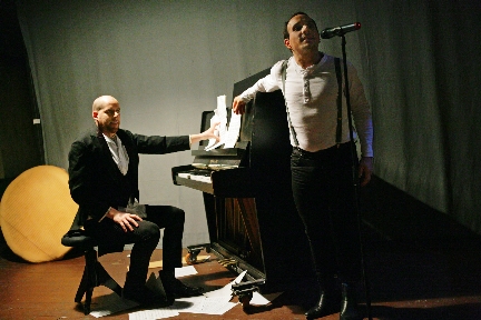 6 von 12: Sebastian Schindegger, Stefko Hanushevsky (© Wolfgang Runkel)