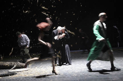 7 von 16:&nbsp;Felix von Manteuffel, Sascha Maria Icks, Heiner Stadelmann, Friederike Kammer, Wilhelm Eilers (&copy; Alexander Paul Englert)